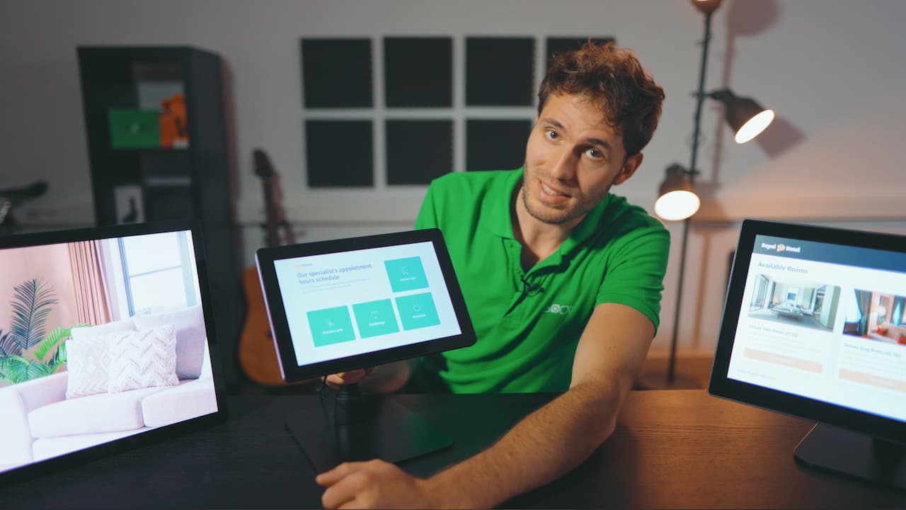 Look Touch Screens WF Line: The Best Choice For Your Interactive Digital Signage